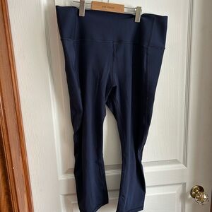 GAP Navy Blue Cropped Leggings